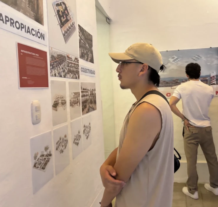 Exhibición Alternative Housing